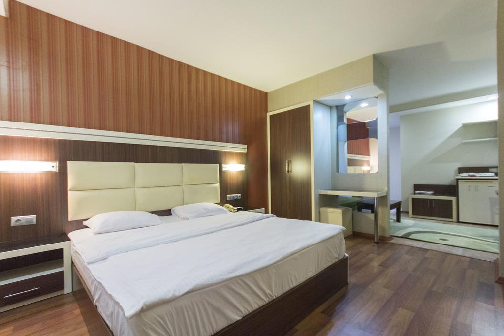 Sari Konak Apart Hotel Adana Pokoj fotografie